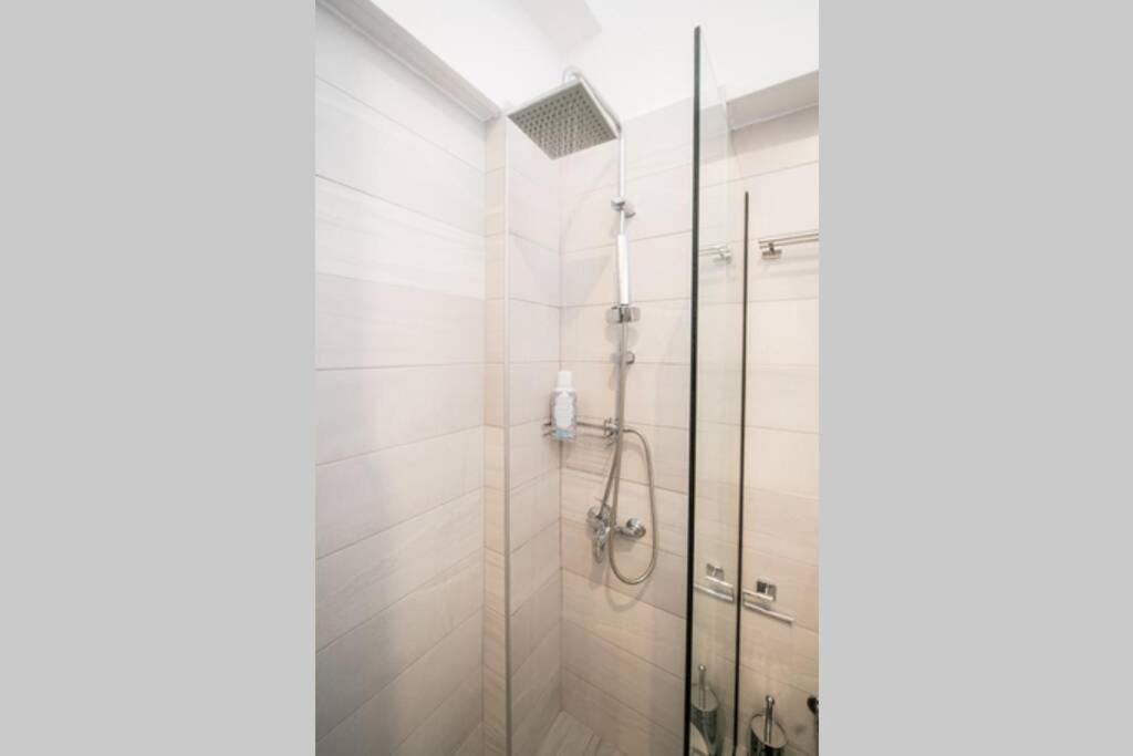 Belajo Central Apartment And Jacuzzi !! Волос Екстер'єр фото